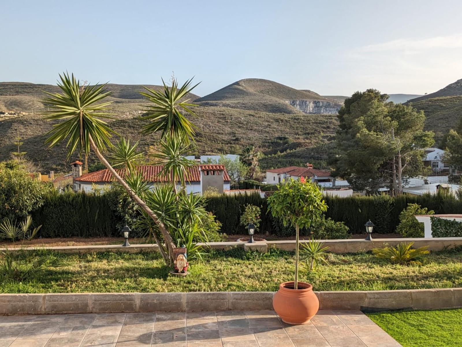 Buen Estar, Piscina, Barbacoa, Jacuzzi En Valencia Villa Turís Exterior foto